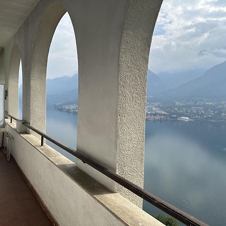 Irene Lake View Apartment With Swimming Pool Onno Exterior photo